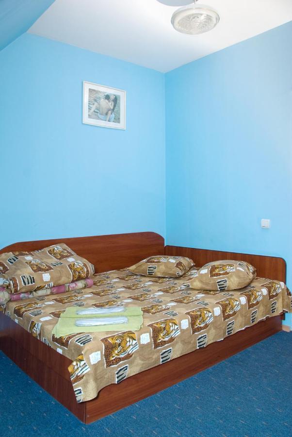 Galitsiya Hotel Lviv Rom bilde