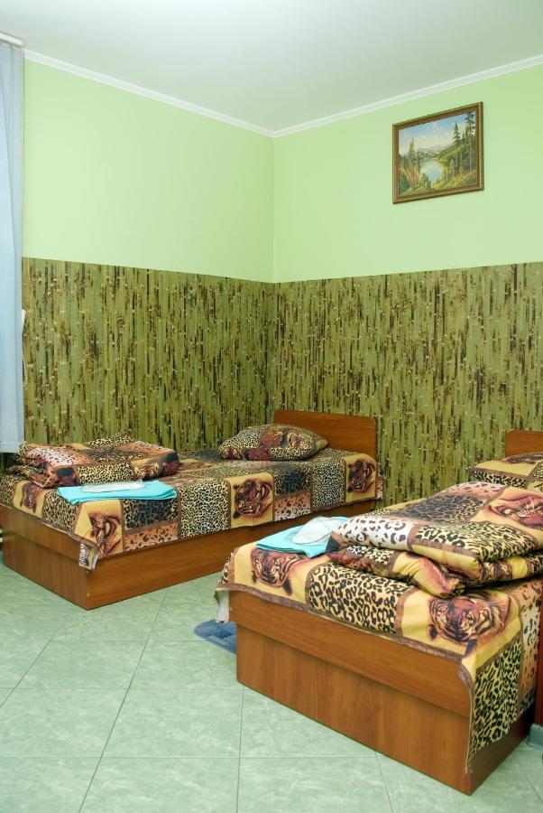 Galitsiya Hotel Lviv Rom bilde
